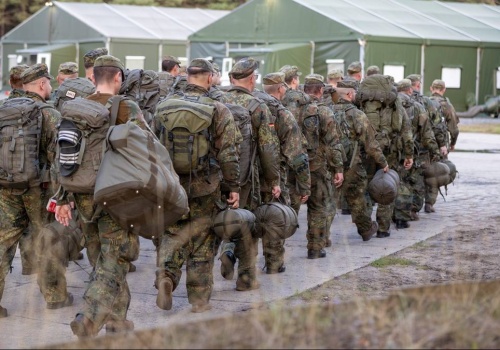 Przełomowa decyzja sąsiada Polski. Dotyczy milionów dorosłych mężczyzn