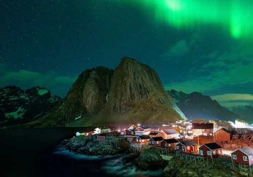 Wielkanoc u Norwegów. Zamykają się w chatach i czytają o morderstwach