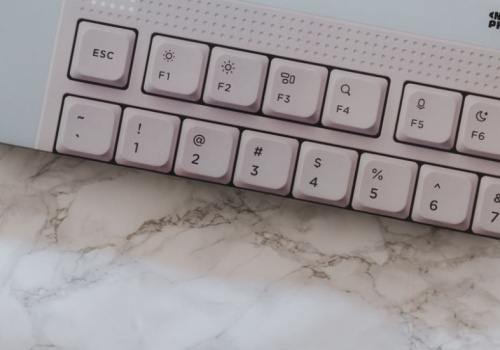 NuPhy Node 100 - recenzja. Zapomniałem już jak wygodne mogą być klawiatury niskoprofilowe