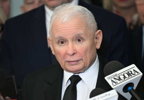 Sierakowski: gdy będziecie czytać ten felieton, zapomnicie, że przez PiS straciliśmy kolejne 6 mld zł