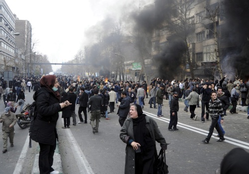 Iran: dwóch młodych mężczyzn powieszono za udział w protestach