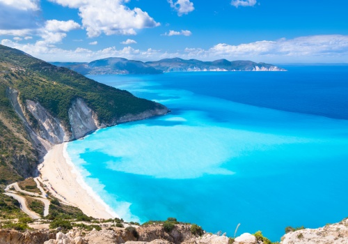 Kefalinia z na rozpoczęcie sezonu 🏖️🌞 Loty z dużym bagażem + 4* hotel ze śniadaniami 🍴☕