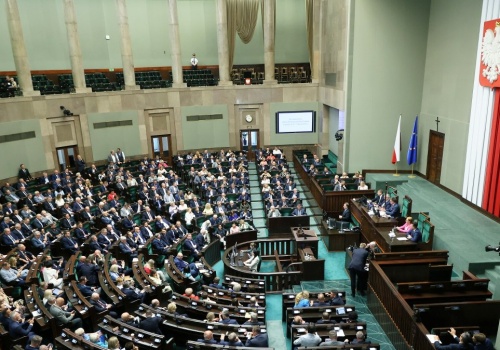Propozycja, która może namieszać w handlu. Dokument w Sejmie