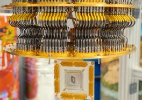 Naukowcy biją na alarm: komputery kwantowe mogą złamać szyfrowanie bitcoina