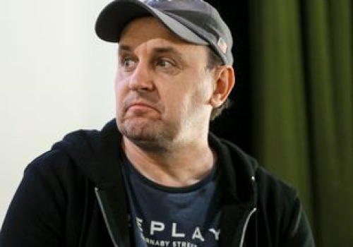 11 lat temu stracił córkę. Nie wycofał się z życia zawodowego