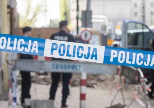 Mazowsze: Pościg za aresztowanym. 51-latek śmiertelnie postrzelony przez policjanta