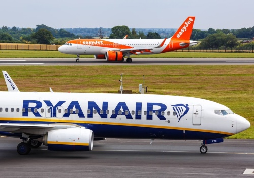 Nowe trasy Ryanaira i easyJet z UK. Też do Polski