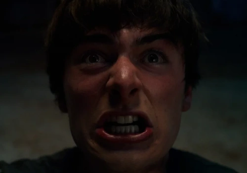 Znikające dzieci i pomalowany chłopiec. Największe wpadki w historii seriali