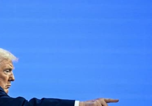 „Otwórzcie tę cholerną Cieśninę, wy szalone dranie!” Trump grozi Iranowi