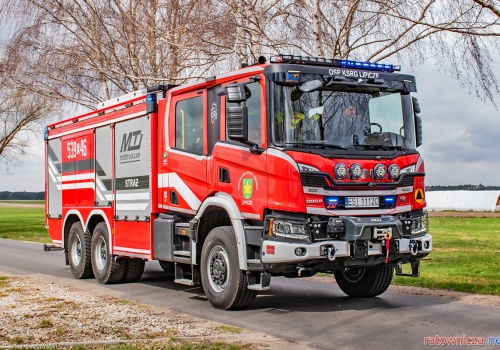 Scania zastąpiła Stara. Strażacy z OSP Lipicze mają nowy wóz