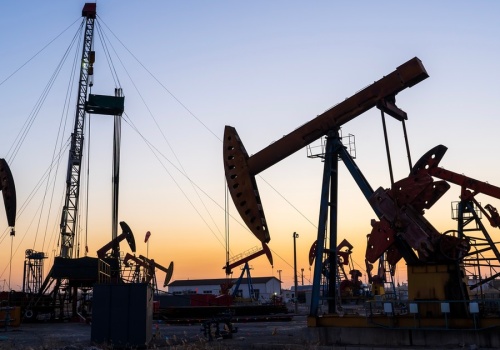 OPEC+ zdecydowała o limitach produkcji ropy naftowej. Zmiany od maja