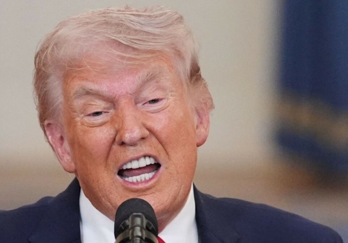 Wulgarny wpis Donalda Trumpa. To ma czekać Iran we wtorek