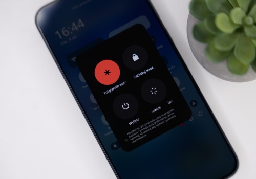 Jak włączyć tryb awaryjny w smartfonie?