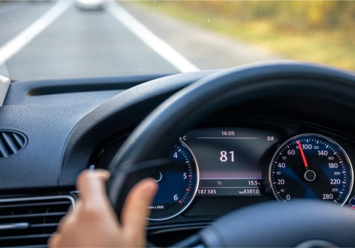 Jedno przekroczenie prędkości i tracisz prawo jazdy. Nowe przepisy są bezlitosne