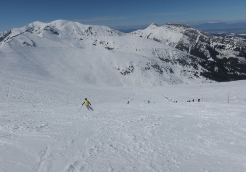 Tatry: trudne warunki na szlakach; zamknięte Morskie Oko i lawinowa „trójka”