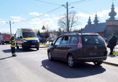 Dramat pod kościołem. Chłopiec chciał tylko do taty
