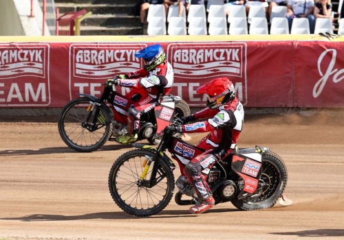 Żużel. To był szybki pokaz siły faworyta. Wilki bez szans w hicie Metalkas 2. Ekstraligi