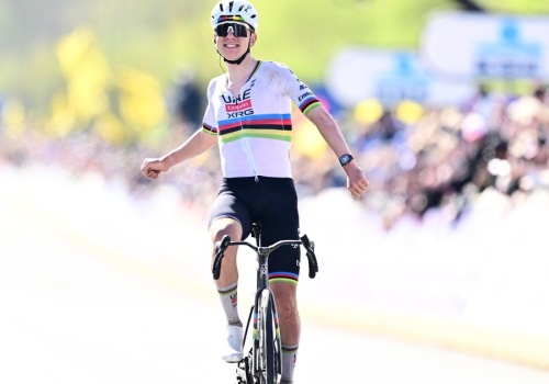 Wygrał słynny klasyk. Po tym, co zrobił, może stanąć przed sądem