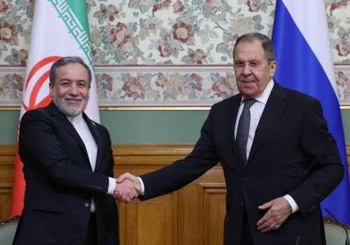 Rosja namawia USA do „porzucenia języka ultimatum” i powrót do negocjacji z Iranem