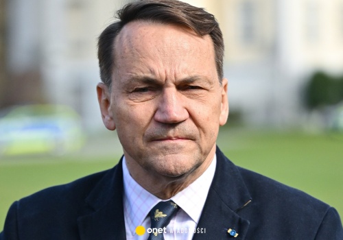 Radosław Sikorski komentuje oskarżenia Viktora Orbana. 