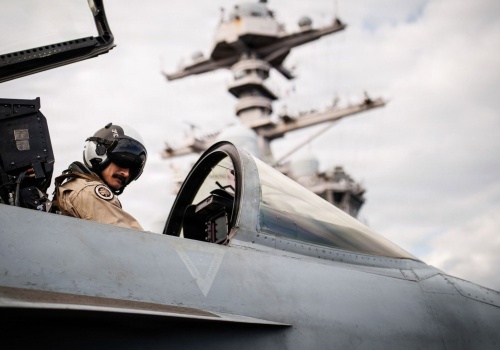 Poniedziałkowy przegląd mediów: Kolejne ultimatum Trumpa. Porozumienie do poniedziałku. Amerykanie niszczą swoje samoloty.