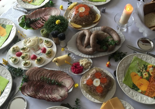 POZNAŃ: Co zrobić z jedzeniem po świętach?