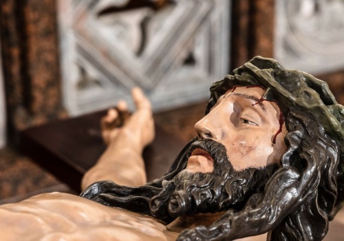 Jezus chorował na hematidrozę. Co medycyna mówi o tym rzadkim schorzeniu?