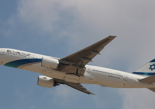 Dwa izraelskie samoloty przebazowane do Radomia. Powodem wojna