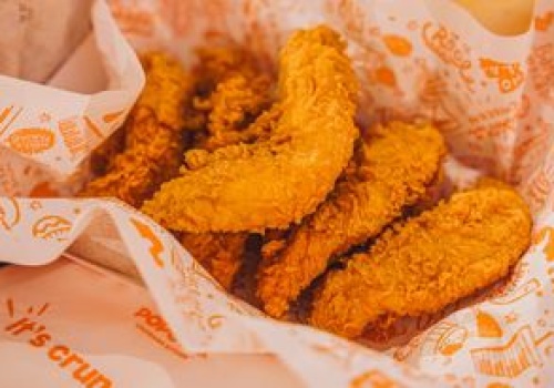 Rywal KFC otwiera w Polsce restauracje. Oto ile płaci