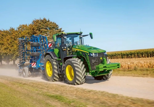 John Deere 8R 540 – jaka jest cena najmocniejszego ciągnika świata?