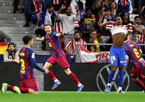 Hiszpanie są pewni. Oto trzy cele Lewandowskiego po porażce w barażach