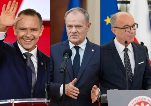 Nawrocki liderem. W nowym sondażu pokonał Tuska i Czarzastego