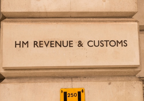 Listy z HMRC. Nawet 300 funtów do oddania