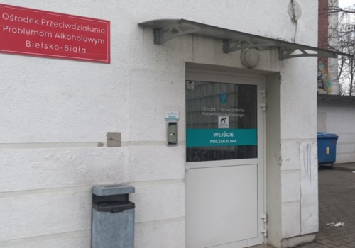 Najdroższy hotel w mieście? Nie chcesz płacić, to… nie pij!