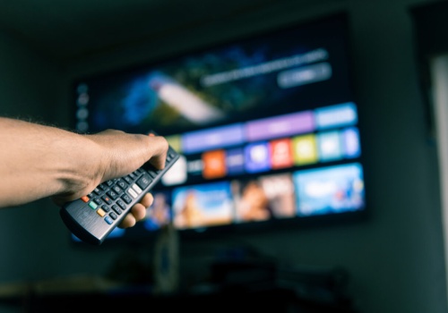 Dlaczego twój telewizor działa wolno i jak to naprawić