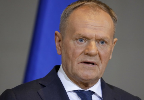 Tusk uderzył w Nawrockiego i PiS, ale to ostrzeżenie. 