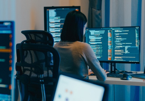 Sztuczna inteligencja przyspiesza i zmienia charakter cyberataków