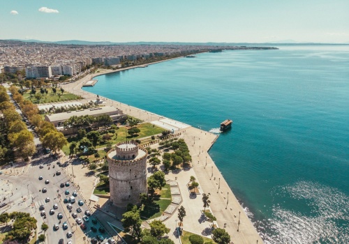 Greckie Saloniki na city break z weekendem za 645 PLN 🇬🇷🔱 Loty z Warszawy + apartament 🏛🧿