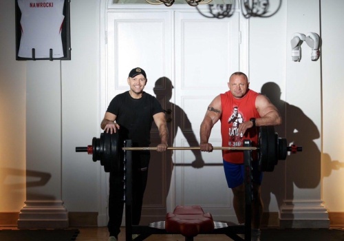 Żenujące! I to jest prezydent Polski?! Nawrocky trenował z Pudzianowskim