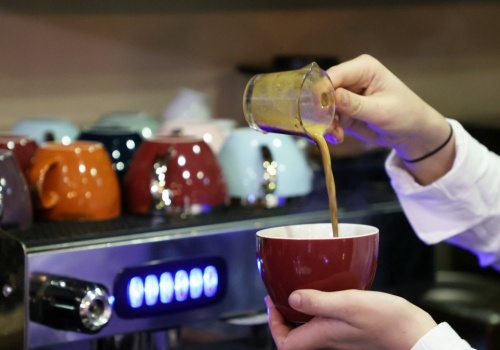 Kawa w nocy może zwiększać impulsywność. Odkryli nieoczekiwany efekt