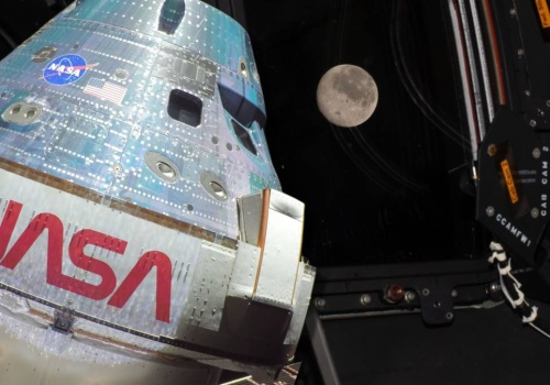 Lot dookoła Księżyca. Astronauci misji Artemis pobiją rekord Apollo