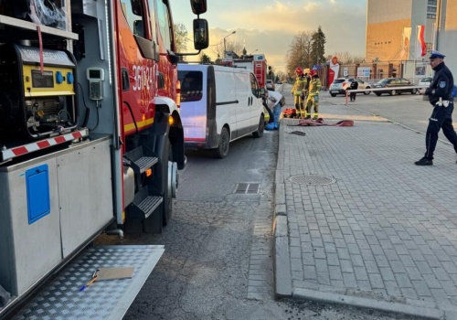 Groźny wypadek na Klikowskiej. Zaprzęg konny kontra samochód dostawczy
