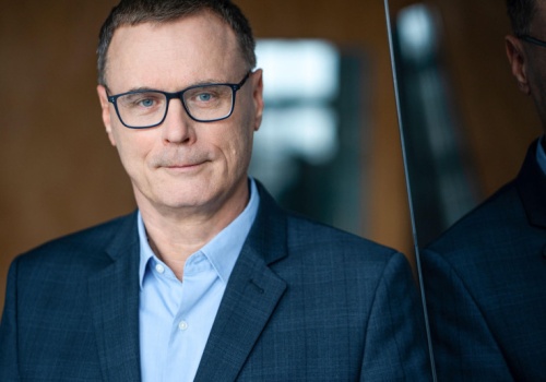 Rząd nie będzie już mógł łatwo ratować NFZ. Wszystko przez regułę wydatkową