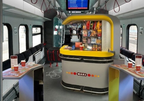 Wars tłumaczy, dlaczego nie oddaje kaucji. Pasażerowie oburzeni