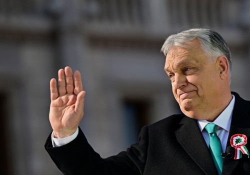 Dyplomata: trzeba sporo umiejętności, żeby być u władzy nieprzerwanie przez 16 lat. Ale Orbán popełnił wielki błąd