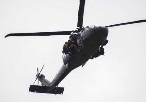 Black Hawk nad Warszawą. Akcja policyjnych kontrterrorystów