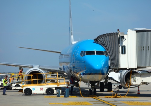 Zaczyna brakować paliwa na lotniskach w Europie