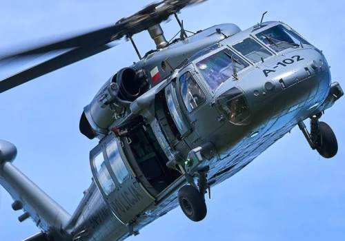 Kontrterroryści w akcji w Warszawie. Zatrzymani mogą być uzbrojeni i zdeterminowani