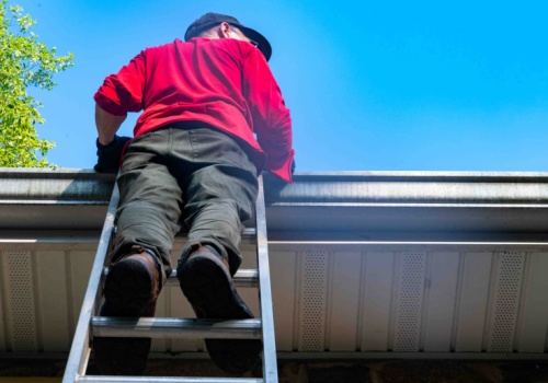 Sąsiad wkroczy na działkę i do mieszkania. Weszło nowe rozporządzenie