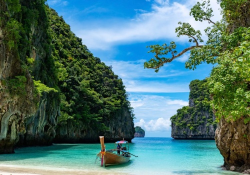 Jedna na dziesięć osób daję nabrać. Popularny kierunek ostrzega turystów